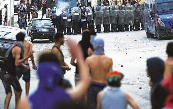 هيئات حقوقية تطلق نداء للإفراج عن 450 معتقلا على خلفية “حراك الريف”