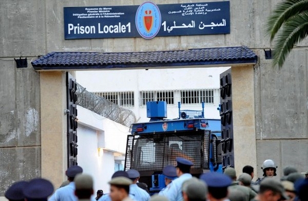مندوبية السجون تنفي دخول أحد معتقلي أحداث الحسيمة في إضراب عن الطعام
