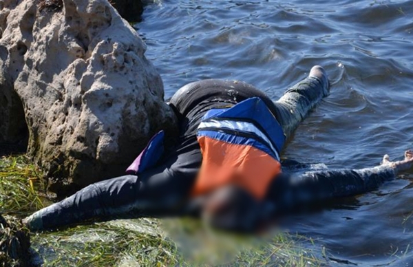 امواج شاطئ “الرميلات” بطنجة تلفظ جثة مهاجر إفريقي مجهول الهوية