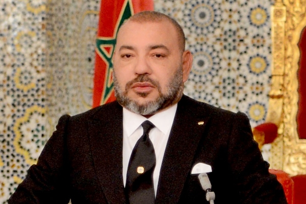 الملك يدعو لوقف الرشوة والفساد واستغلال النفوذ بالإدارات العمومية