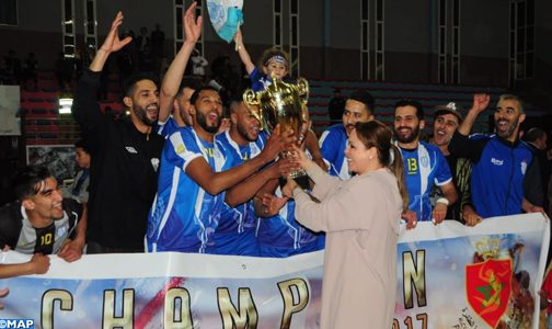 فريق اتحاد طنجة لكرة الطائرة يفوز بالكأس الممتازة