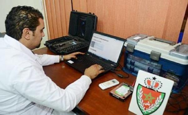 فرقة أمنية متخصصة تترصد شبكات الإبتزاز الإلكتروني الجنسي