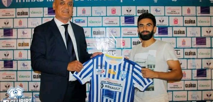 اتحاد طنجة يتعاقد رسميا مع محمد فوزير لمدة موسم واحد