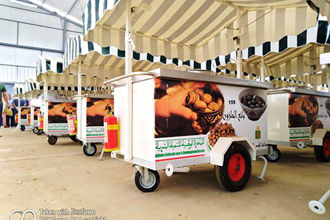 استفادة أزيد من 200 بائع متجول من عربات عازلة بالقصر الكبير