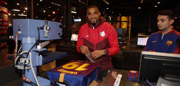 رسميًا.. نادي برشلونة يضم كيفن برينس بواتينغ