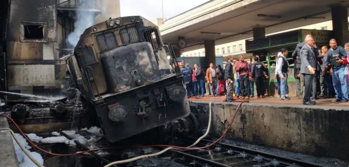 تفحم 28 جثة وعشرات المصابين في حريق هائل بمحطة قطارات القاهرة