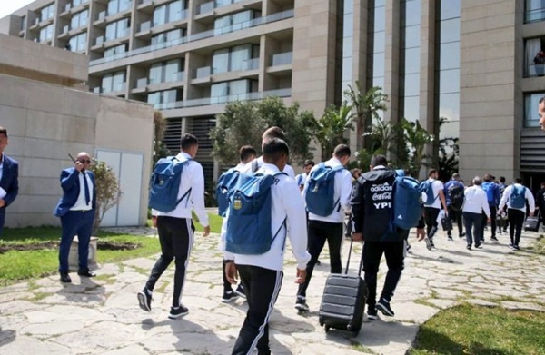 المنتخب الأرجنتيني يحل بطنجة استعدادا لمواجهة المنتخب المغربي وديا