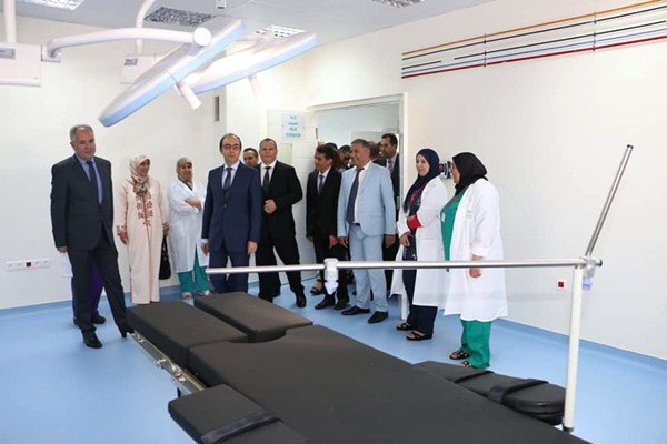 وزير الصحة يدشن المستشفى الجديد بمدينة القصر الكبير