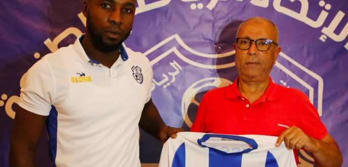 اتحاد طنجة يتعاقد مع المدافع الدولي السنغالي “كوناتي” لمدة ثلاثة مواسم