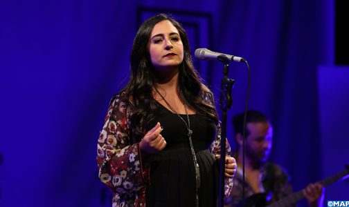 نبيلة معن .. الصوت الذي سافر بجمهور موسم أصيلة إلى عوالم الموسيقى التراثية
