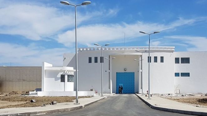 إدارة سجن طنجة 2 تنفي دخول أحد معتقلي أحداث الحسيمة في إضراب عن الطعام