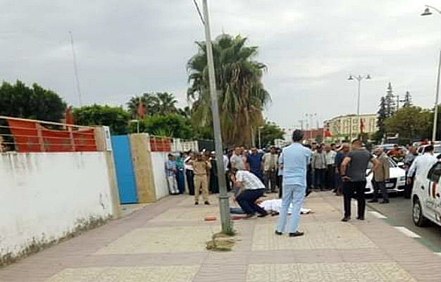 بسبب الإرث.. ستيني يقتل شقيقه ببندقية صيد وسط الشارع العام