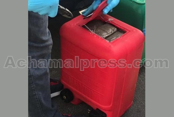 حجز 71 كلغ من مخدر الحشيش بسيارة بائع سمك بالتقسيط بميناء طنجة
