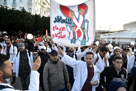 الأساتذة المتعاقدون يقررون العودة للاحتجاج عبر تنظيم إضراب وطني الشهر المقبل