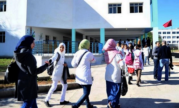 حقوقيون يطالبون بتوفير الحماية الأمنية للمؤسسات التعليمية بطنجة حقوقيون يطالبون بتوفير الحماية الأمنية للمؤسسات التعليمية بطنجة