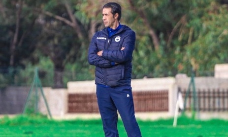 اتحاد طنجة يتعاقد مع هشام الدميعي لتدريب الفريق خلفا لنبيل النغيز المقال