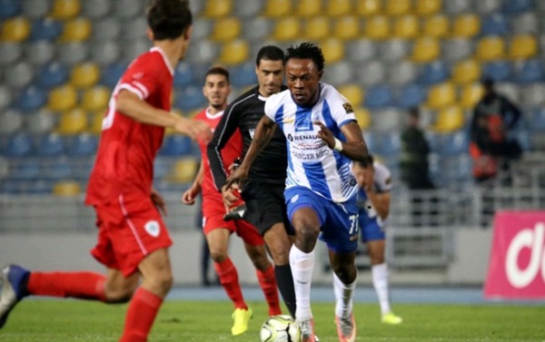 اعتقال لاعب اتحاد طنجة الكونغولي “موكوكو” لعلاقته بالتزوير والتهجير غير الشرعي