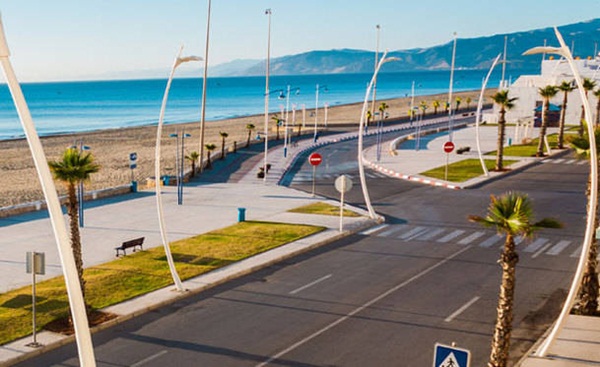 دراسة تتوقع اختفاء مناطق ساحلية شمال المغرب من بينها مرتيل وواد لاو