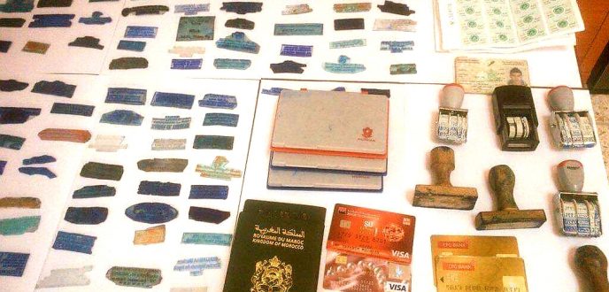 أمن طنجة يطيح بشخص متورط في تزوير وثائق للحصول على التأشيرة