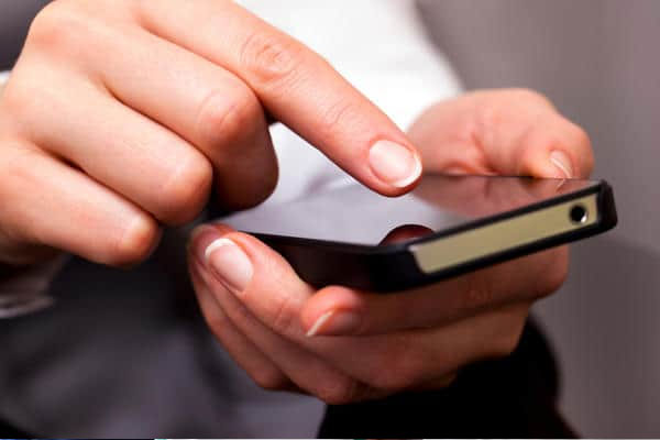 إطلاق منصة هاتفية جديدة “ألو 300” للإرشات وتلقي الشكايات حول الوضع الصحي