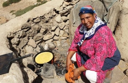 الأمن يعتقل اليوتوبير “مي نعيمة” بسبب نشرها محتويات زائفة عن فيروس كورونا