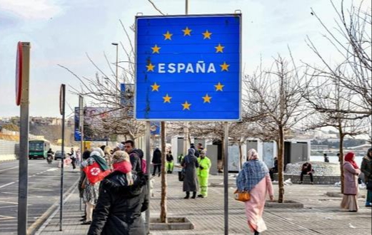 دوامة فيروس كورونا.. تأثير كبير على المغاربة المقيمين بإسبانيا