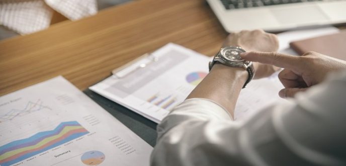 وزارة الاقتصاد والمالية تعلن عن مواقيت العمل بالإدارات خلال شهر رمضان المبارك