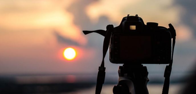 الحسيمة.. مسابقة في التصوير الفوتوغرافي عن بعد لإبراز الطاقات الإبداعية الشابة