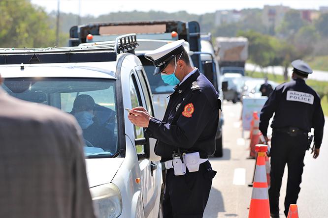 إيقاف شرطي متورط في نقل أسرة من طنجة إلى تطوان مقابل مبلغ مالي