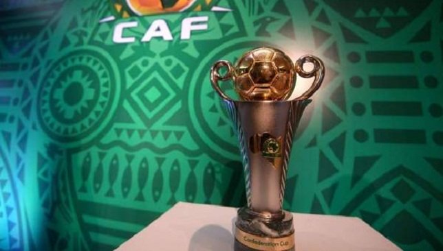 “الكاف” تقرر إقامة مباريات كأس الكونفدرالية بنظام المباراة الواحدة في المغرب