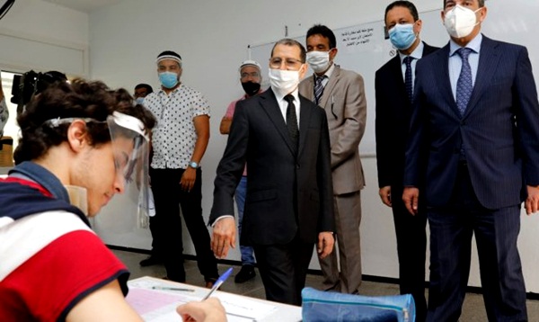 رئيس الحكومة: امتحانات البكالوريا تمر وفق الاحتياطات الصحية اللازمة