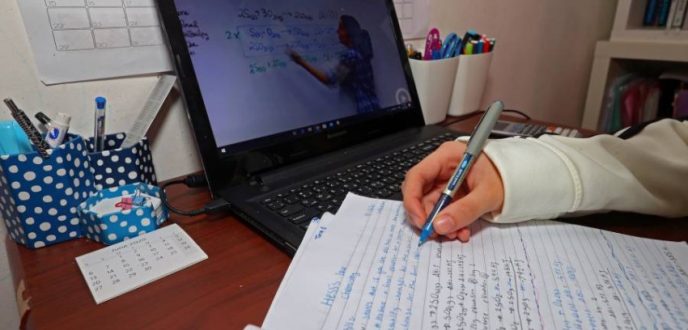 جائحة كورونا تسببت في أكبر اضطراب للتعليم في التاريخ