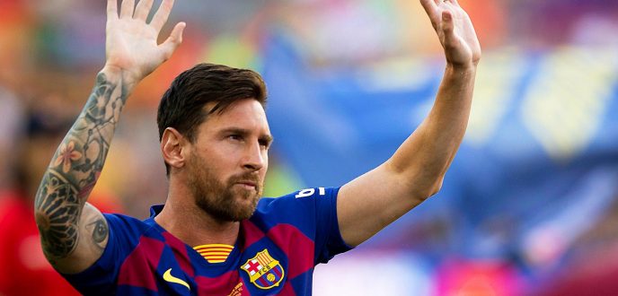 “ميسي” يعلن رسميا بقاءه مع برشلونة ويوضح أسباب طلبه الرحيل