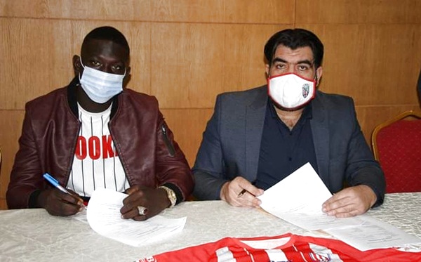 نادي المغرب التطواني يعزز صفوفه بلاعب سينغالي