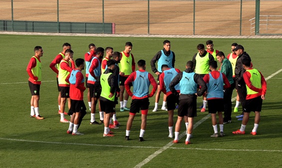إصابة لاعبين إثنين في صفوف المنتخب الوطني المحلي بفيروس كورونا