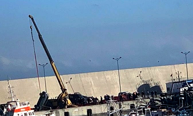 مصرع عميد شرطة سقط بسيارته في حوض ميناء طنجة