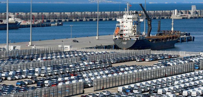 صحيفة إسبانية: المغرب يفرض نفسه اليوم كـ”قوة” في مجال صناعة السيارات