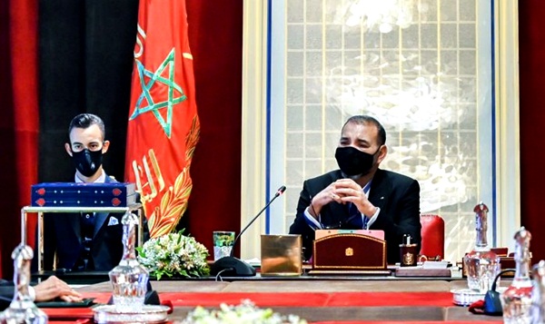 جلالة الملك يعطي غدا الإنطلاقة الرسمية لعملية تلقيح المغاربة ضد كورونا