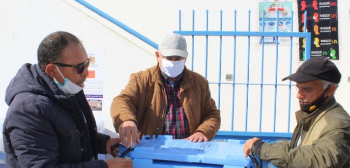توزيع أزيد من 10 آلاف صندوق عازل للحرارة على مهنيي الصيد التقليدي بالمنطقة الشمالية