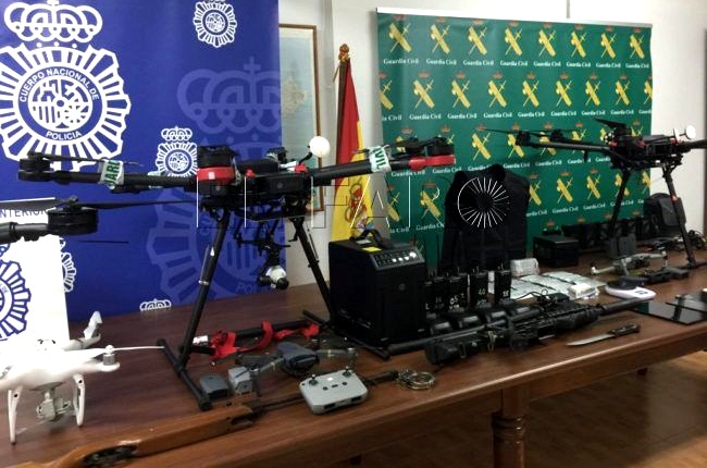 تفكيك شبكة لتهريب الحشيش بين سبتة وشمال المغرب عبر طائرات “درون”