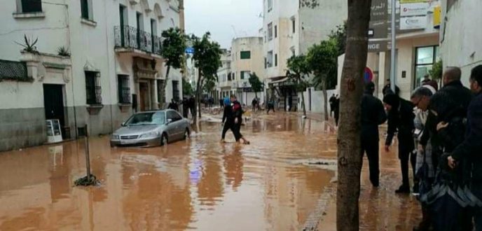 تطوان تعلق الدراسة بمختلف المؤسسات التعليمية خوفا من تكرار سيناريو الفيضانات