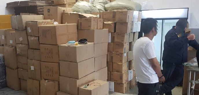 الإنتربول يصادر آلاف الجرعات من لقاح كورونا الزائف في الصين وجنوب إفريقيا