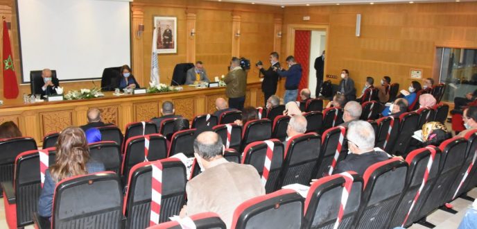 مجلس جهة طنجة يصادق على اتفاقيات مشاريع صناعية واقتصادية واجتماعية