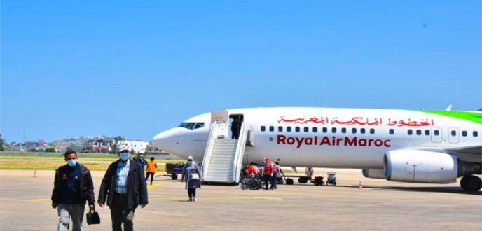 الخطوط الملكية المغربية تعلن عن شروط جديدة لعودة المغاربة العالقين بالخارج