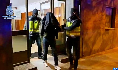 إسبانيا تعتقل ناشط من “البوليساريو” بتهمة التحريض على ارتكاب أعمال إرهابية ضد مصالح المغرب