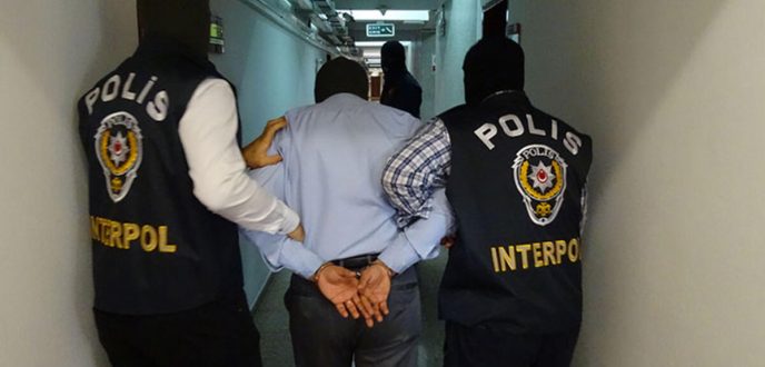 بتنسيق مع المغرب.. “الإنتربول” يعتقل 195 مطلوبا فى حملة دولية على مهربي وتجار البشر