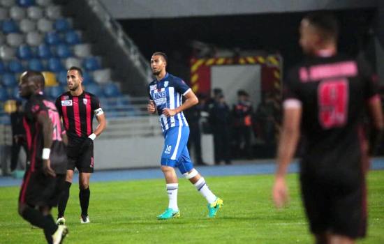 كلاسيكو الشمال.. تطلعات اتحاد طنجة للمقدمة تصطدم بسعي المغرب التطواني الابتعاد عن مؤخرة الترتيب