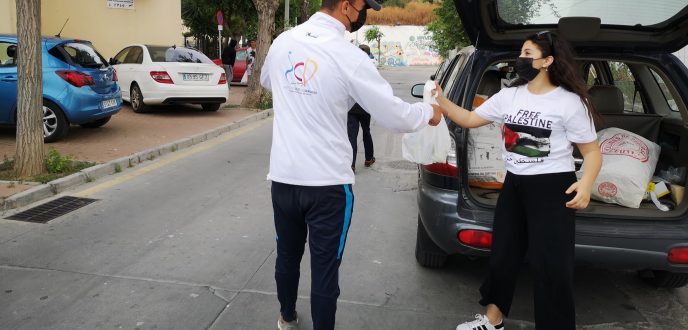 جمعيات تحاول التخفيف من معاناة المهاجرين الذين دخلوا إلى سبتة