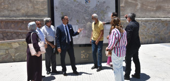 التشوير السياحي بمدينة تطوان العتيقة.. مبادرة مبتكرة لتجويد الجاذبية السياحية
