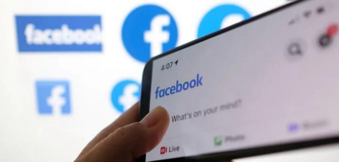 “فيسبوك” تختبر خاصية لتنبيه المستخدمين من المحتويات المتطرفة